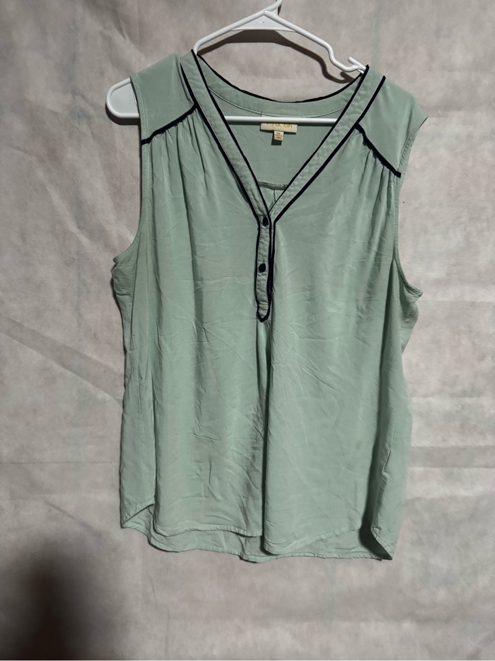 Modcloth Mint Green Sleeveless V-Neck Tank with Black Trim